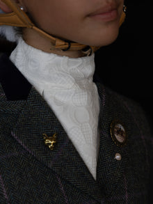 The GRACE Equestrian Stock