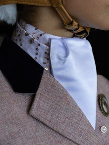 The BELLA pink Equestrian Stock