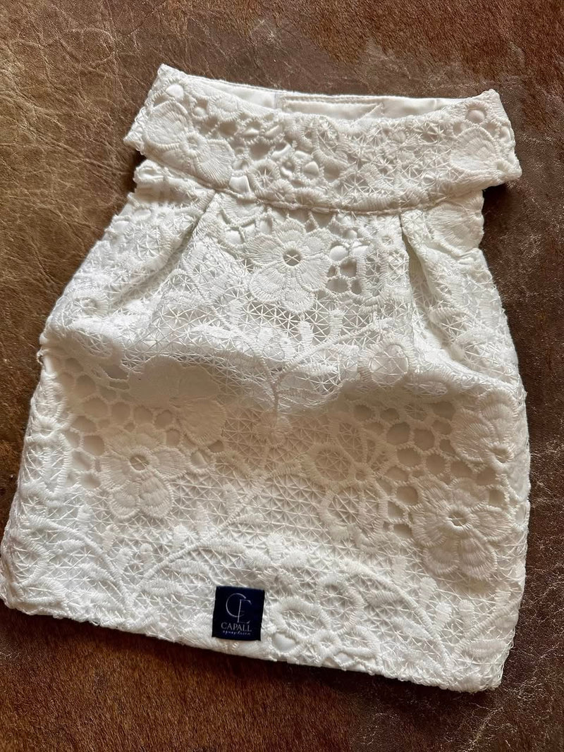 The ELISE Equestrian Stock