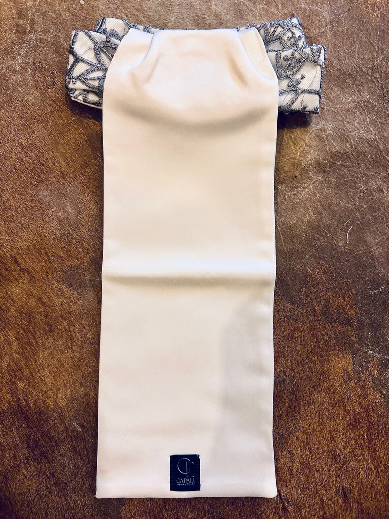 The ALASKA Equestrian Stock