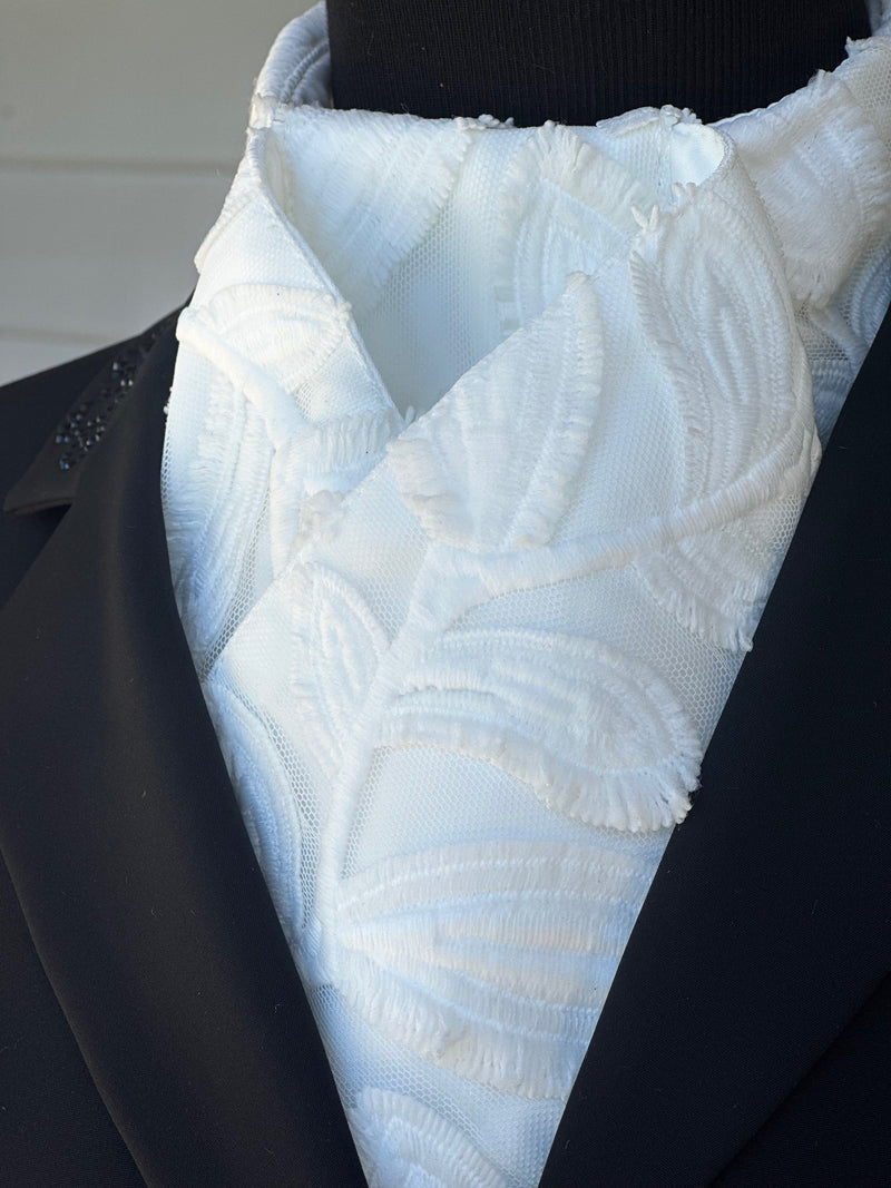 The ALLESANDRA Equestrian Stock