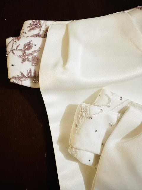 The STARLET Equestrian Stock